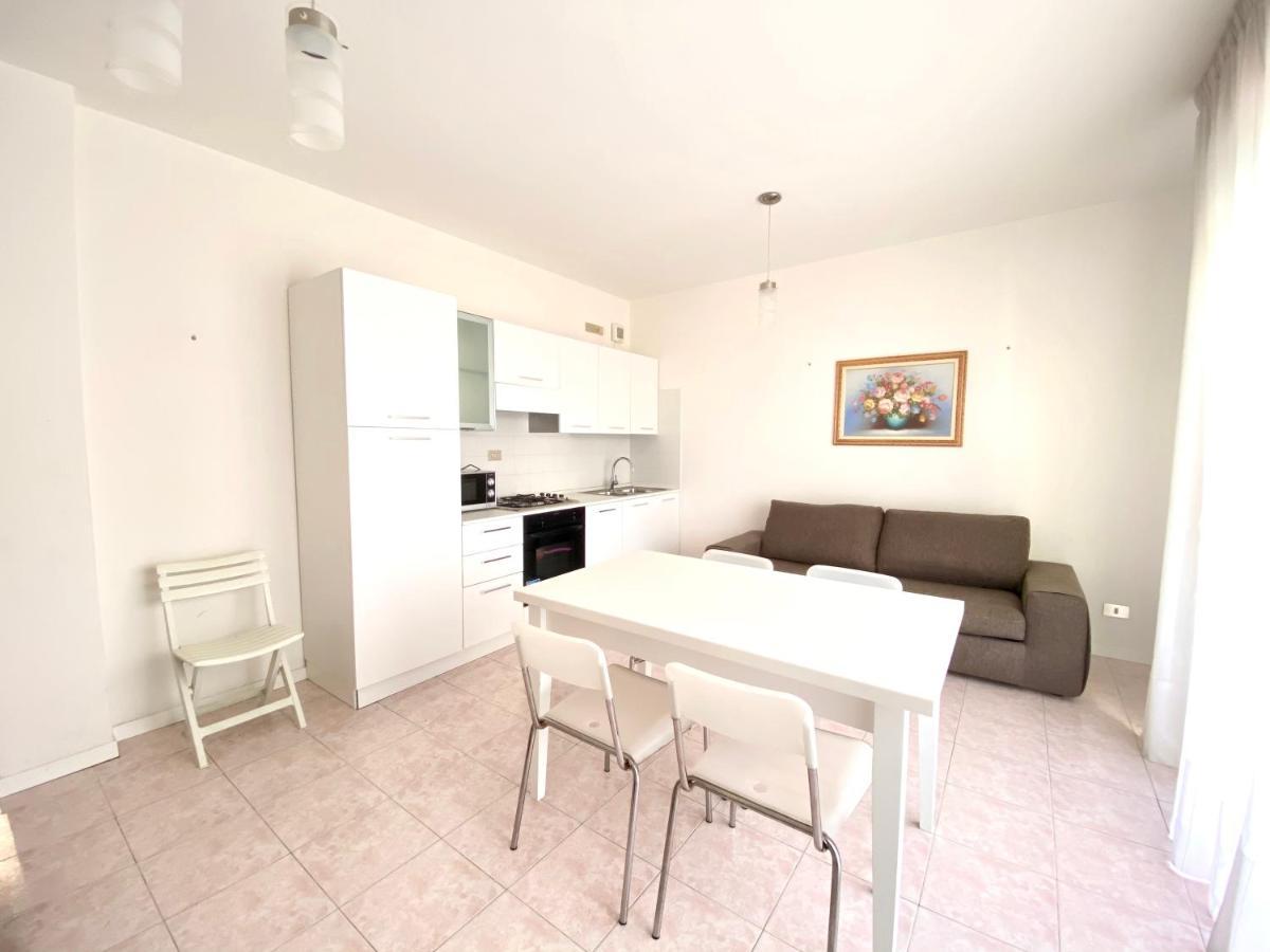 Residence Cristoforo Colombo - Carraro Immobiliare - Family Apartments 카오를레 외부 사진